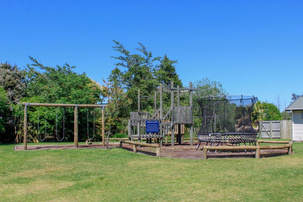 Holdens Bay Holiday Park Rotorua Bagian luar foto