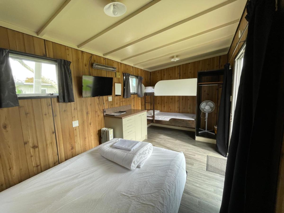 Holdens Bay Holiday Park Rotorua Bagian luar foto