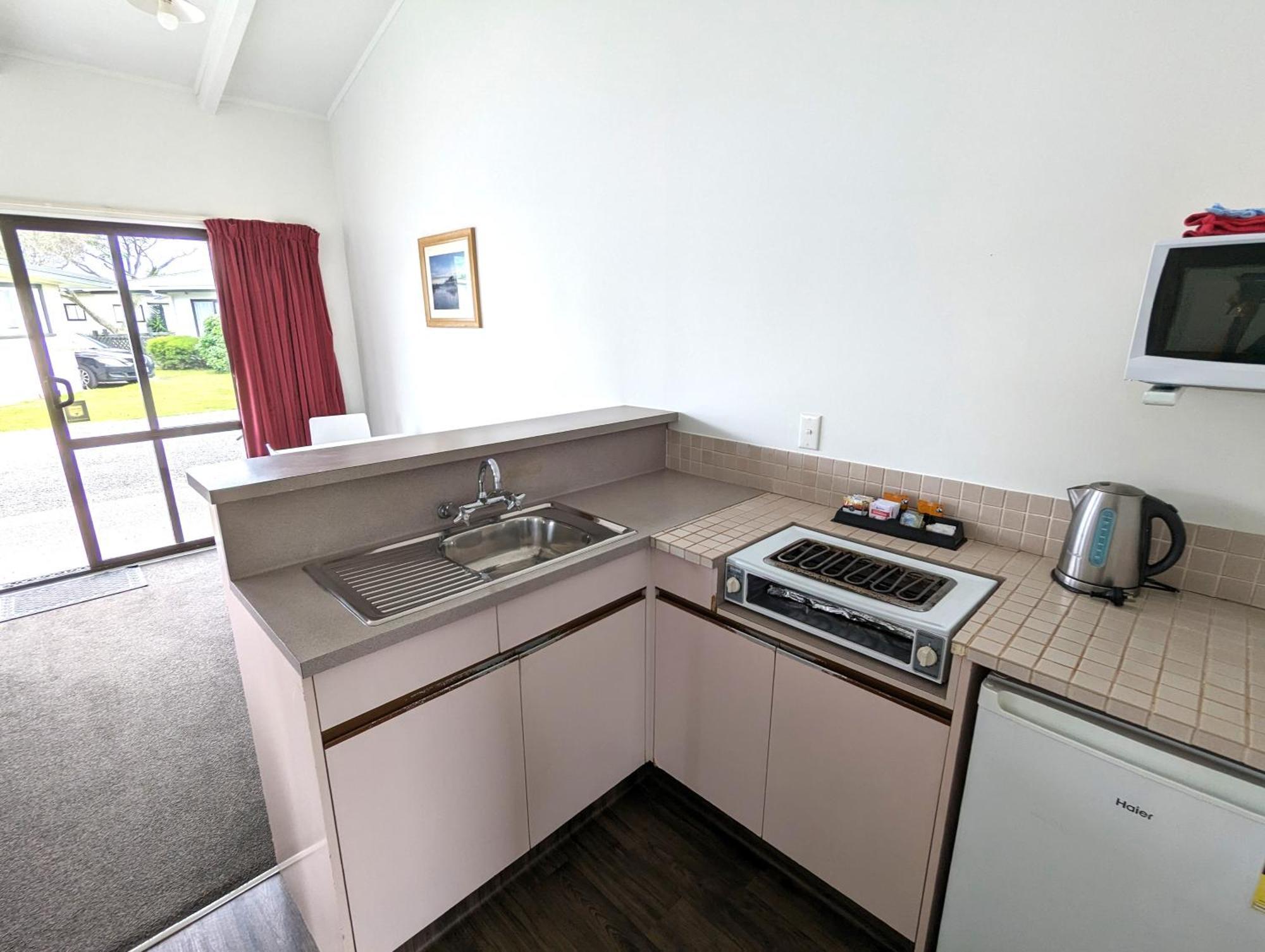 Holdens Bay Holiday Park Rotorua Bagian luar foto