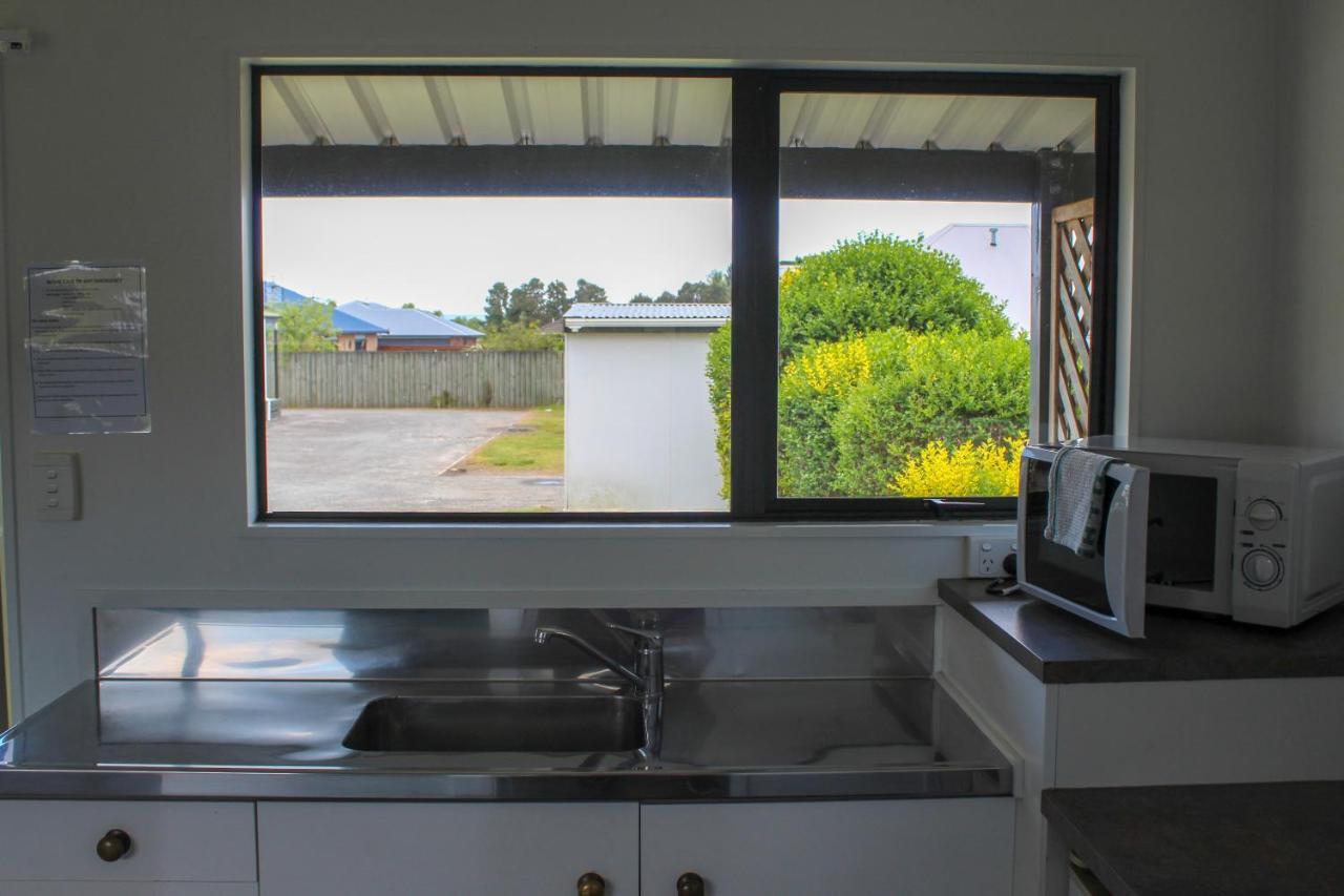 Holdens Bay Holiday Park Rotorua Bagian luar foto