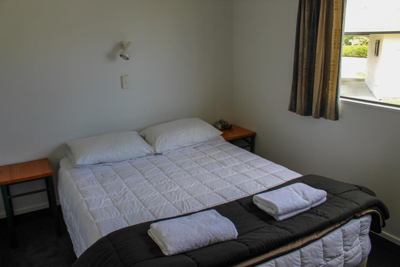 Holdens Bay Holiday Park Rotorua Bagian luar foto