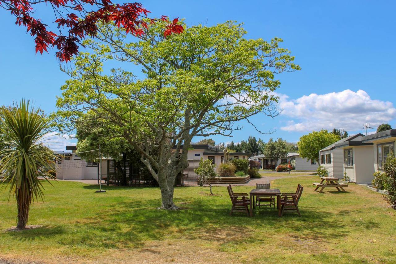 Holdens Bay Holiday Park Rotorua Bagian luar foto