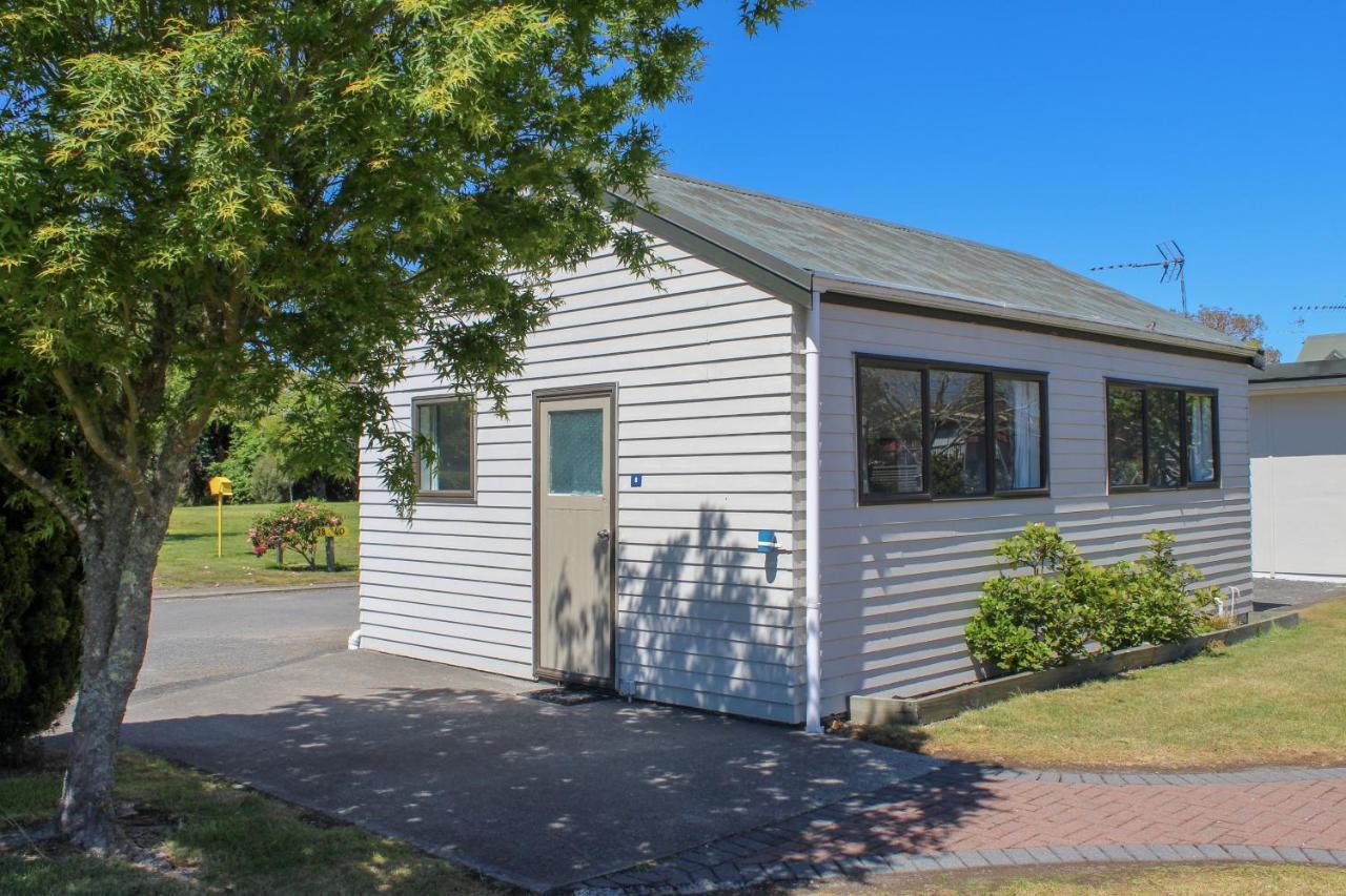 Holdens Bay Holiday Park Rotorua Bagian luar foto